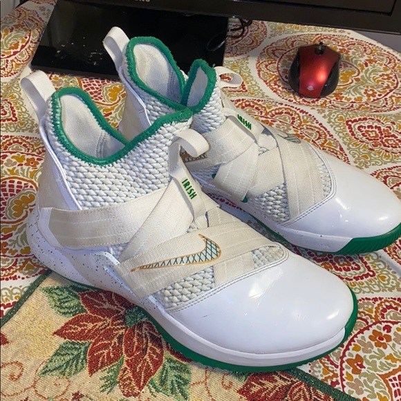 lebron soldier 12 white and green